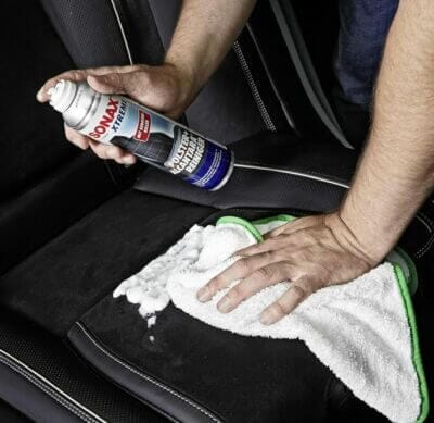 SONAX XTREME Polsterreiniger: Gründliche Reinigung für Fahrzeuginnenräume, schonend und effektiv.