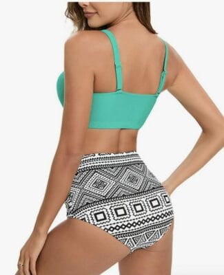 Stilvoll und schmeichelhaft: Damen-Bikini-Set mit Push-Up-Design und High-Waist-Hose für perfekten Strandlook.