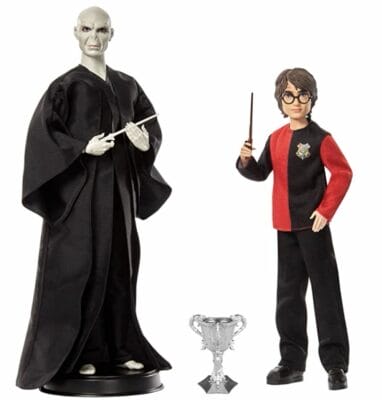 Mattel Harry Potter GNR38 Sammlerpuppe 2er Pack Geschenkset mit Voldemort Puppe ca. 30 cm Harry Potter Puppe ca. 26 cm mit Kleidung und Zauberstaeben nach Vorlage der Filme ab 6 Jahren