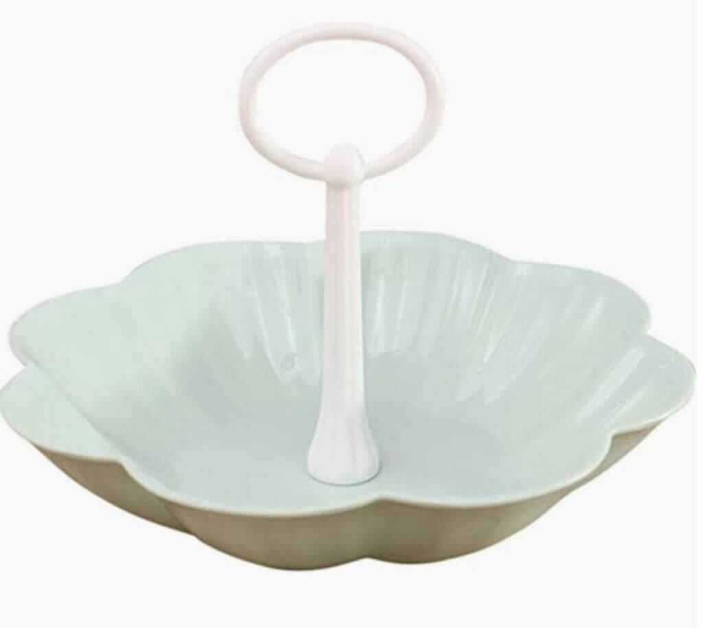 Dekorativ und nützlich: Vogelfutterspender – 50% Rabatt