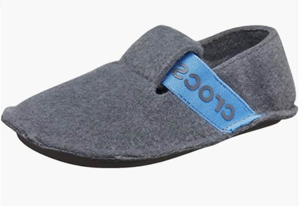Gegen kalte Kinderfüße: Crocs Unisex Kinder Classic K Slipper – 48% Rabatt