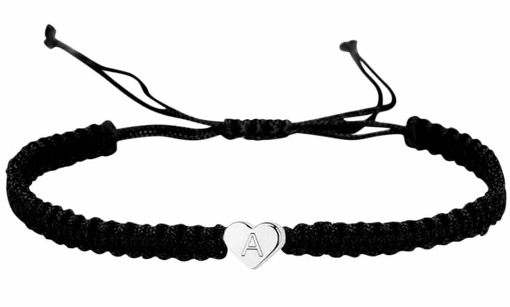 Ideal zum Verschenken: Personalisiertes Armband – 70% Rabatt