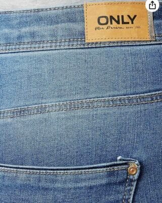 Hol sie Dir jetzt und bereichere Deine Garderobe mit diesem vielseitigen und trendigen Kleidungsstück!