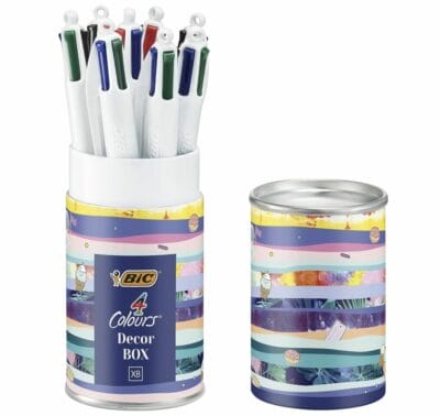 BIC 4 Farben Kugelschreiber Set 4 Colours 8er Stifte Set in verschiedenem Design Ideal als Geschenk Message Box