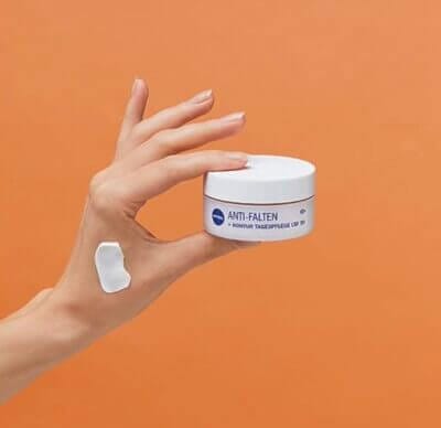 NIVEA Anti Falten Kontur Tagespflege 2