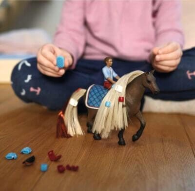 "Schleich HORSE CLUB Sofia's Beauties: 18-teiliges Pferde Styling Spielset für kreative Kinder ab 4 Jahren."