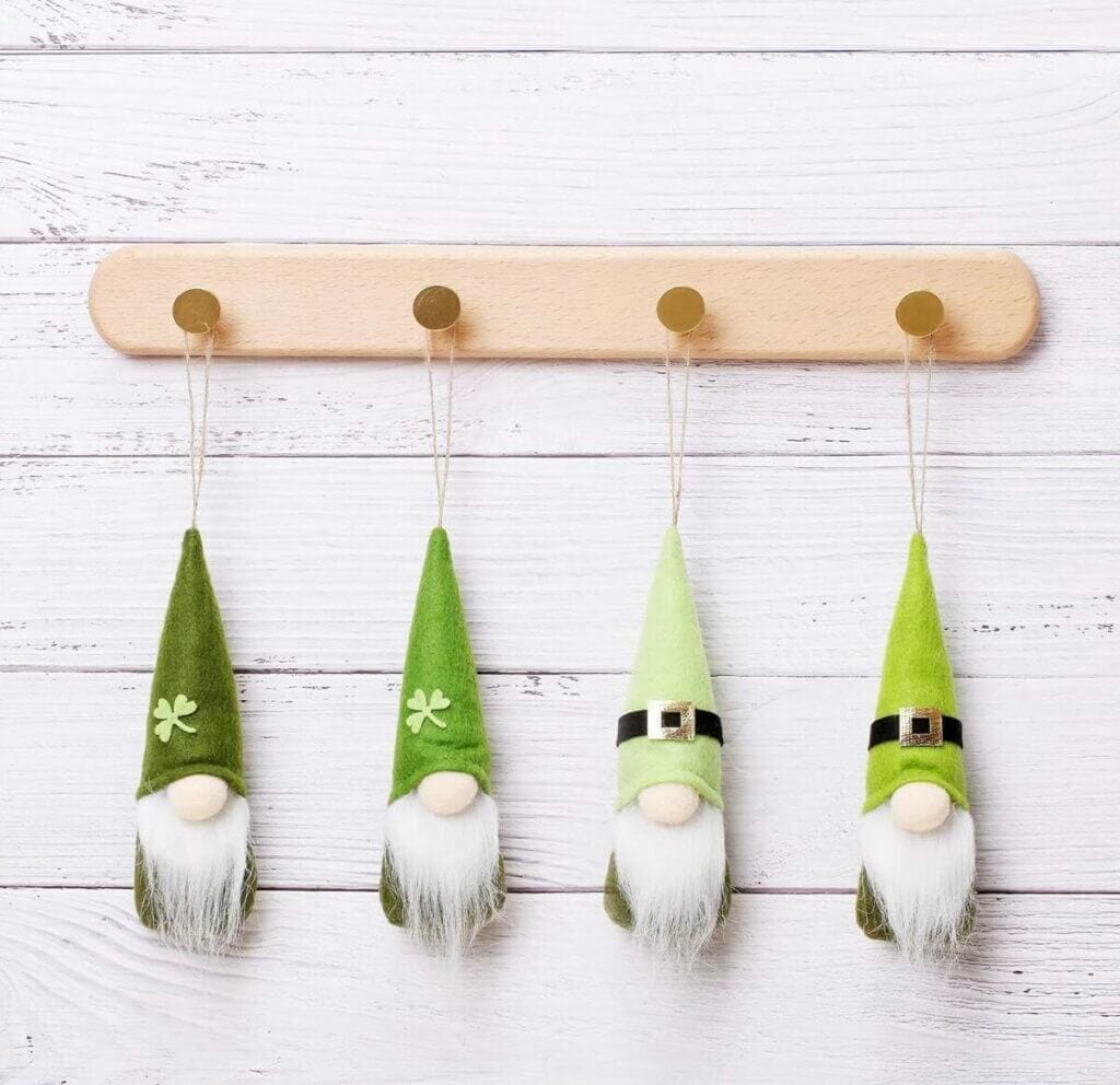 Ridicolo St Patricks Day Wichtel Figuren – 50% Rabatt