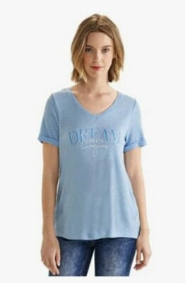 Street One Damen T-Shirt Street One Damen Shiny V-Neck Shirt: Modernes T-Shirt mit glänzendem Finish für stilvolle Outfits.