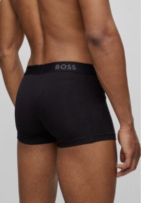 BOSS Herren Trunk 3er Pack: Luxus Unterwäsche in Rot, Blau, Schwarz. Komfort und Stil in Geschenkbox.