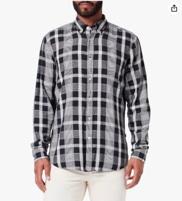 BOSS Rickerty Hemd BOSS Rickerty Hemd: 100% Baumwolle, kariert, mit Kragenknöpfen. Stilvoll, bequem, vielseitig. Perfekt für jeden Anlass.