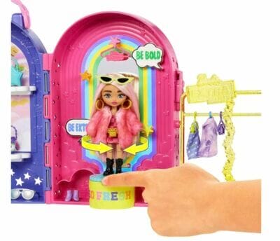 Entdecke das glamouröse Barbie Kleiderschrank Spielset mit Extra Mini Puppe!