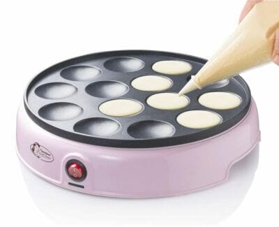 Bestron Poffertjes Maker: Perfekte holländische Mini-Pfannkuchen, Antihaftbeschichtung, 800 W, Retro Design in Rosa.