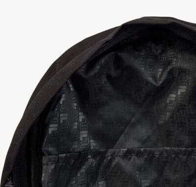 Fila Unisex Boma Badge S'cool Rucksack: stilvoll, geräumig, ideal für Schule und Freizeit. Strapazierfähig und komfortabel.