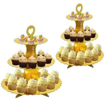 2 Goldene Tortenständer