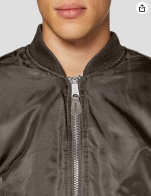 Brandit Herren MA-1 Jacke: Bomberstil, wind-/wasserabweisend, Nylon, warmes Innenfutter, praktische Taschen, stylisch in Anthrazit.