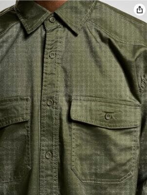 Flannel Shirt Long Sleeve in Oliv: Holzfäller-Look, Straight Cut, weiches Flanell, durchgehende Knopfleiste, vielseitig.