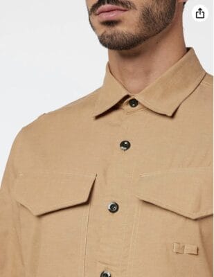 G-STAR RAW Herren Cargo Hemd in Chipmunk: Stilvoll, praktisch, Hemdkragen, Knopfverschluss, Brusttaschen, abgerundeter Saum.