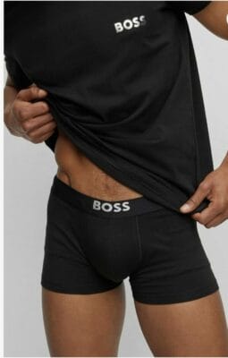 Stilvolles Set: BOSS Herren Unterwäsche-Set. T-Shirt und Boxershorts aus Baumwolle.