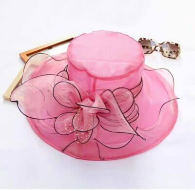 Entdecke den eleganten YueYue Organza Hut: Stilvoller Sonnenschutz für deinen Sommer.