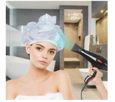 Gönn dir die Trockenhaube und erlebe, wie einfach und effektiv das Trocknen deiner Haare sein kann. 