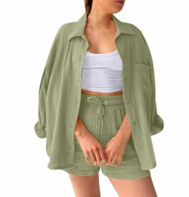 Elegantes TIMELYE Musselin Zweiteiler-Set für Damen: Bluse und Shorts, perfekt für Sommer und Strand.