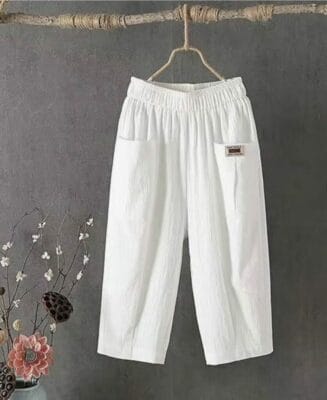 Bestelle jetzt und erlebe die Vielseitigkeit und Bequemlichkeit dieser fantastischen Sommerhose!
