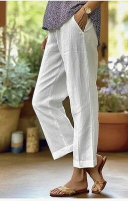 Hol Dir jetzt die Leinenhose für Damen und genieße den Sommer in vollen Zügen. 
