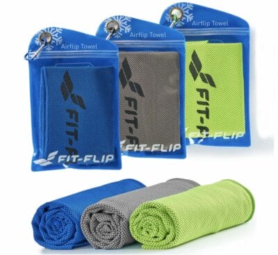Fit-Flip 3er Set: Kühlende Handtücher, chemiefrei, OEKO-TEX geprüft, mit wasserdichter Transporttasche, vielseitig einsetzbar.