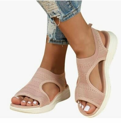 Diese Sandalen sind speziell mit einer orthopädischen Slide-Konstruktion entworfen. 