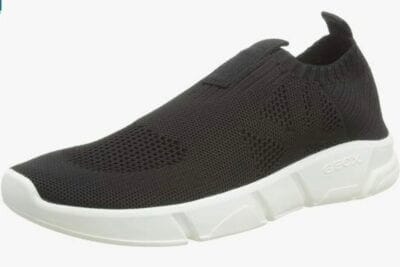 Geox Jungen J Aril Boy A Sneaker in schwarz mit weißer Sohle