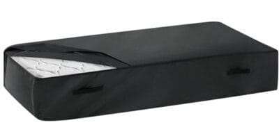 Schützende Matratzenhülle in der Größe 80x200x26cm