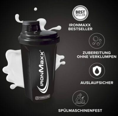 Perfekt gemixt: Der IronMaxx Proteinshaker mit Drehverschluss und Mess-Skala sorgt für einfaches und effektives Shaken.