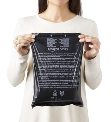 Amazon Basics Hundekotbeutel, 900 Stück, unparfümiert, mit Spender und Leinenclip, strapazierfähig, minimiert Gerüche.