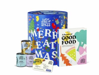 Gewinne einen Jahresvorrat an Gewürzen oder sichere dir bis zu 50 € Gutschein im Just Spices Adventskalender.