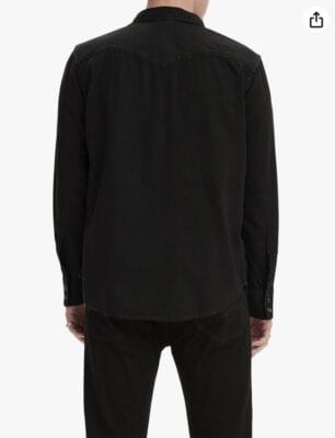 Trage den klassischen Look mit Levi's Herren Western Hemd in Marble Black Denim Rinse.