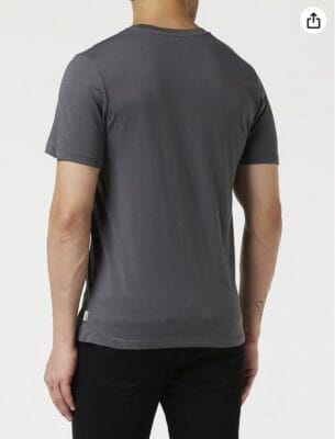 Entdecke das JACK & JONES Male T-Shirt: Bio-Baumwolle, Feinrippkragen, ideal für jeden Tag.
