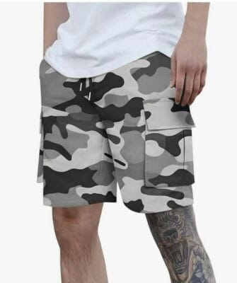 Herren Cargo Shorts mit Camouflage-Muster