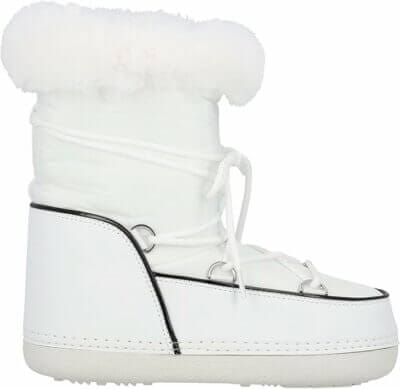 Hochwertige Snow Boots von Kikuko by Sila Sahin, die Wärme und Sicherheit vereinen.
