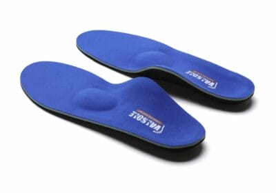 VALSOLE Einlegesohlen – unterstützend und schmerzlindernd für Plattfüße und Plantarfasziitis, passend für die meisten Schuhe.