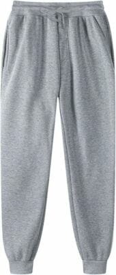 Lässige Sweatpants mit elastischem Bund und Kordelzug für eine flexible Passform.
