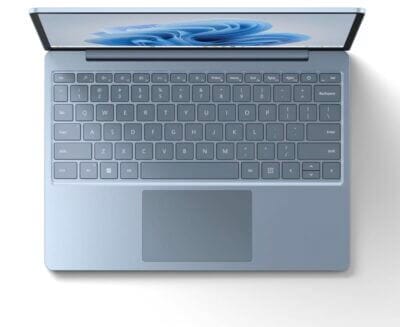 Microsoft Surface Laptop Go 3 von oben
