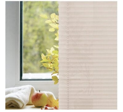 Plissee Im Einsatz ohne Bohren