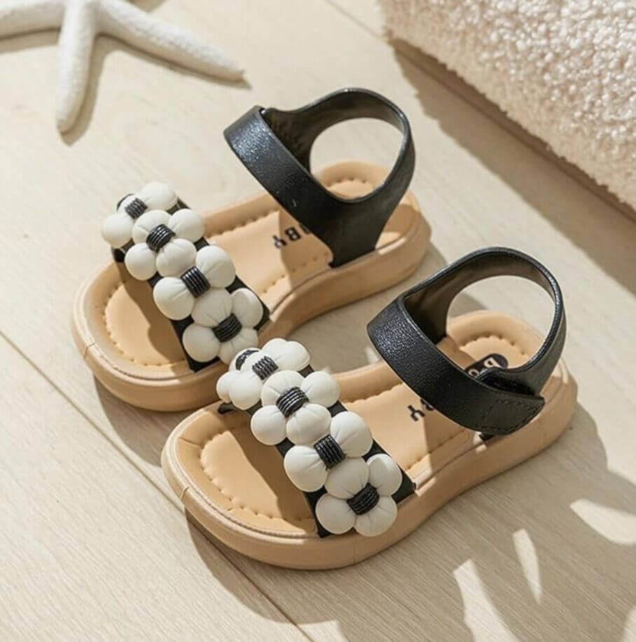 Mädchensandalen – 25% Rabatt