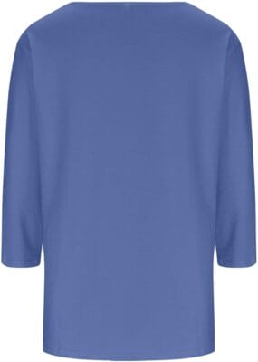 Das V-Ausschnitt Langarmshirt bietet dir eine vielseitige Ergänzung für deinen Kleiderschrank.
