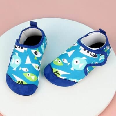 💦Badeschuhe für Kinder – Komfortabel und Bunt💦

Die Badeschuhe für Kinder sind die perfekte Wahl für den Strand, das Freibad oder den Urlaub. Mit verschiedenen Motiven und Farben machen sie jedes Abenteuer noch spaßiger. Sie bieten sicheren Halt und schützen die Füße vor heißem Sand und spitzen Steinen. Die vielseitigen Kinderbadeschuhe sind ein Muss für warme Tage.

Bei amazon mit 💥50% Rabatt💥
nur 10,99 € statt 21,98 €

Gutscheincode: TPVWM8B6 

https://amzn.to/4dxJ91V