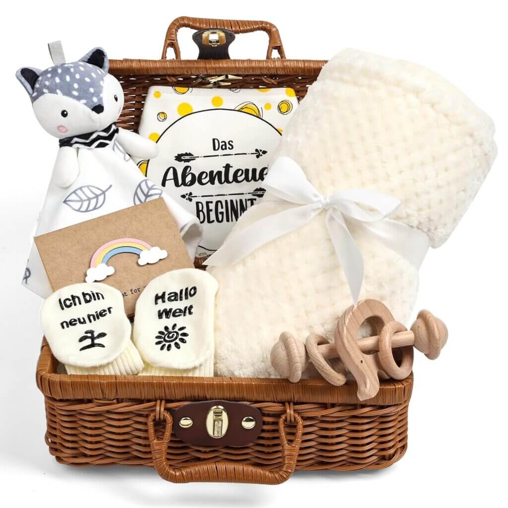 Jetzt vorbestellen: 7-teiliges Baby Geschenkset mit Korb – 50% Rabatt