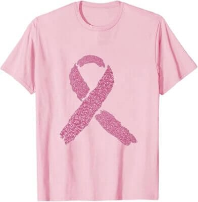 T-Shirt mit aussagekräftigem Print zur Unterstützung der Brustkrebsaufklärung.