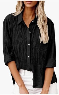 Klassische Bluse mit Kragen und Knopfleiste, ideal für Büro und Freizeit.