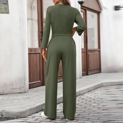 Ideal für Freizeit, Ausgehen oder als bequemer Home-Look.