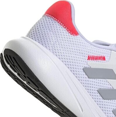 Leichte adidas Unisex Laufschuhe mit atmungsaktiver Oberfläche und griffiger Außensohle.
